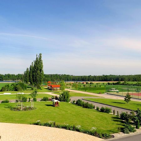 Malvazia Hotel Prievaly Bagian luar foto
