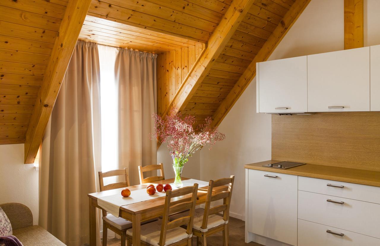 Malvazia Hotel Prievaly Bagian luar foto